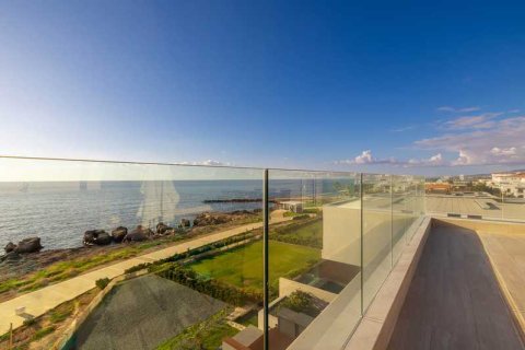 4 chambres House à Paphos, Cyprus No. 75989 3