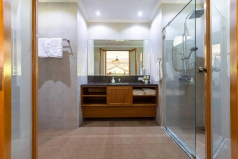 9 bedrooms Villa in Cha-am, Thailand No. 97338 26