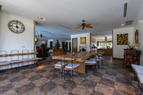 9 bedrooms Villa in Cha-am, Thailand No. 97338 22