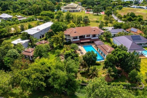 9 bedrooms Villa in Cha-am, Thailand No. 97338 3