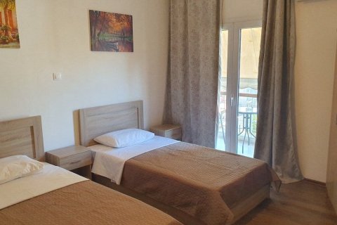 400m² Commercial property in Athens, Greece No. 56019 6