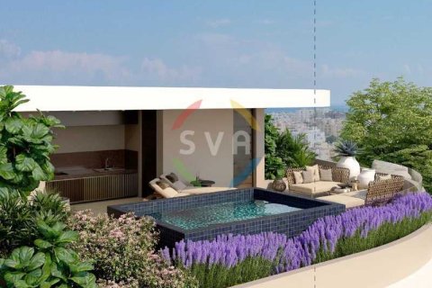 3 bedrooms Penthouse in Limassol, Cyprus No. 82192 1