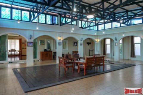 5 dormitorios House en Chalong, Thailand No. 96379 12