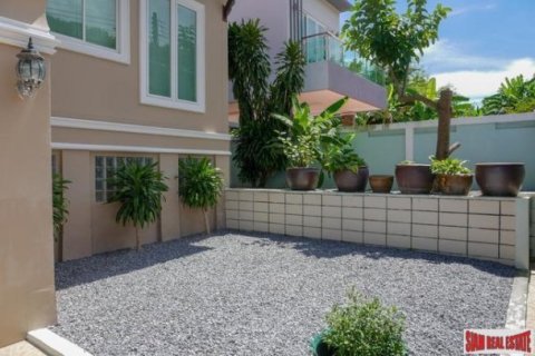 5 dormitorios House en Chalong, Thailand No. 96379 21
