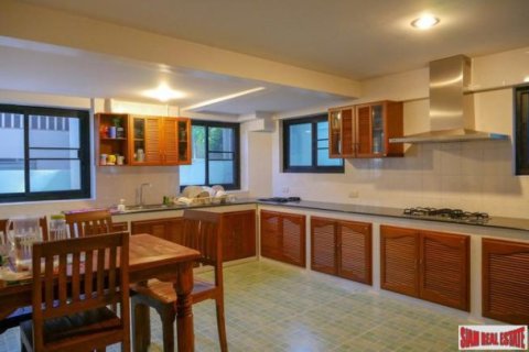 5 dormitorios House en Chalong, Thailand No. 96379 4