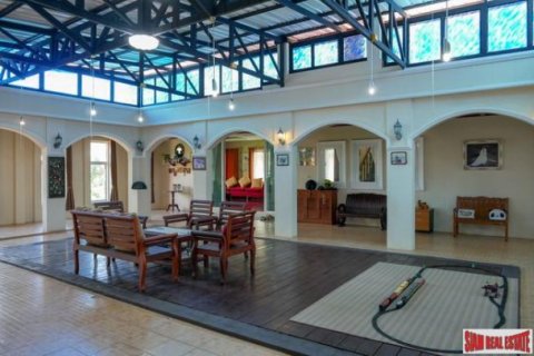 5 dormitorios House en Chalong, Thailand No. 96379 19