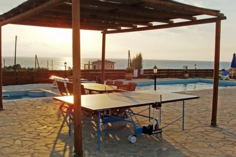 4 bedrooms Villa in Paphos, Cyprus No. 105587 7