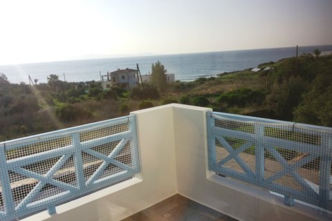 4 bedrooms Villa in Paphos, Cyprus No. 105587 8