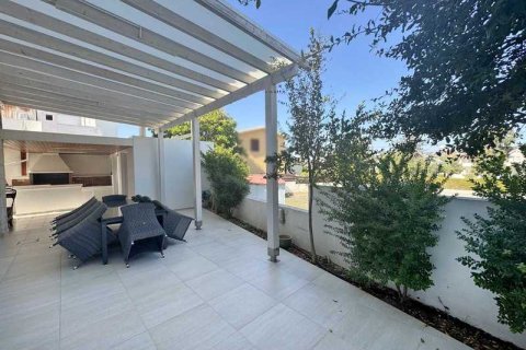 4 bedrooms House in Aglantzia, Cyprus No. 73049 2