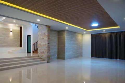 4 dormitorios House en Chiang Mai, Thailand No. 97752 7