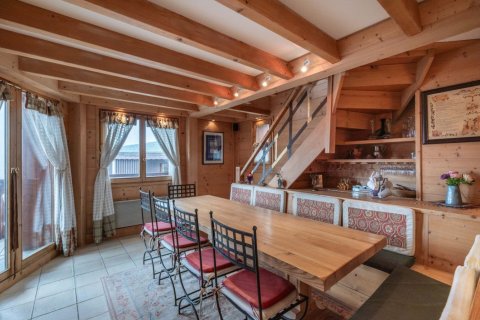 5 bedrooms Apartment in Les Belleville, France No. 100010 4