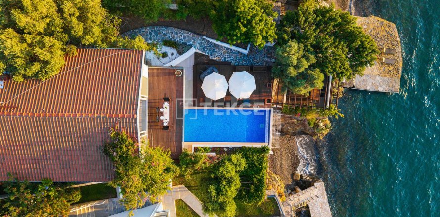 3 dormitorios Villa en Fethiye, Turkey No. 123837
