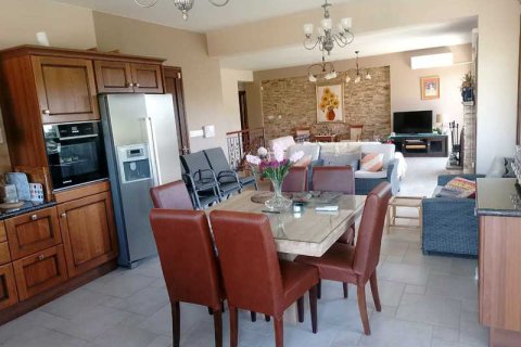 4 bedrooms Villa in Pera Pedi, Cyprus No. 83224 2