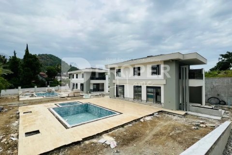 5 rooms Apartment in Nenh, Vietnam No. 13980 5