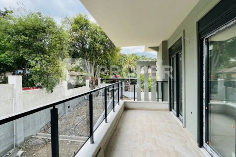 5 rooms Apartment in Nenh, Vietnam No. 13980 16