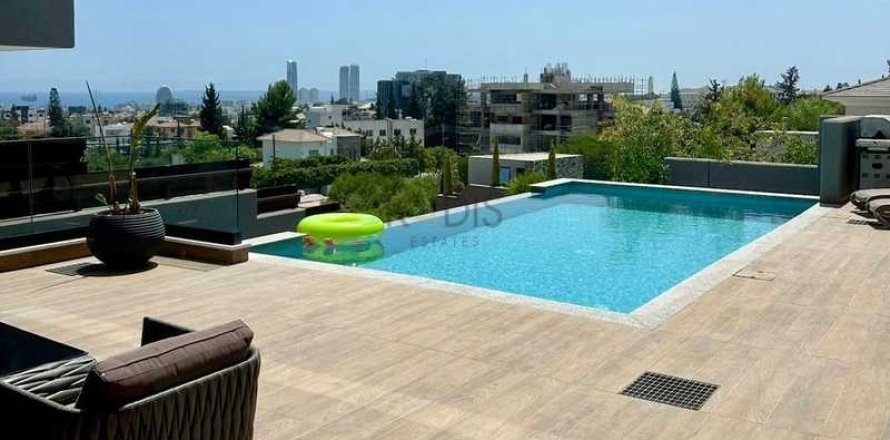 5 chambres Villa à Germasogeia, Cyprus No. 76794