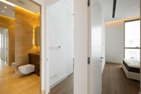 3 dormitorios Penthouse en Limassol, Cyprus No. 78036 11