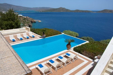 8 rooms Villa in Lasithi, Greece No. 55484 3