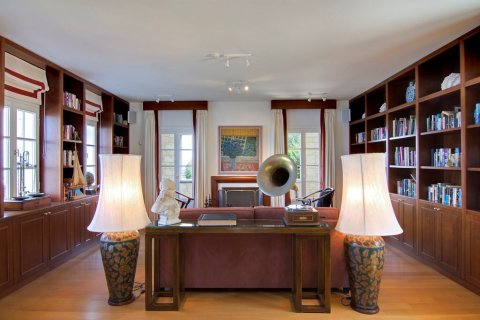 8 rooms Villa in Lasithi, Greece No. 55484 9