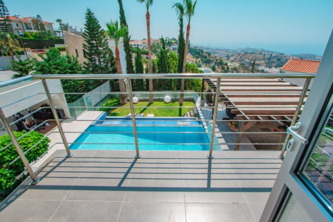 Дом с 5 спальнями в Агиос Тихонас, Кипр №80743 3