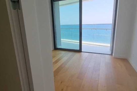 2 bedrooms Apartment in Germasogeia, Cyprus No. 41383 4