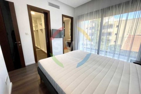 3 bedrooms Apartment in Germasogeia, Cyprus No. 82133 8