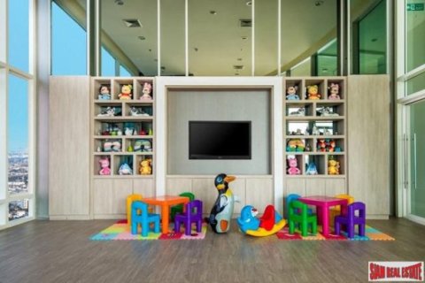 3 bedrooms Apartment in Bangkok, Thailand No. 96966 3