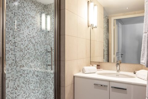 2 chambres Appartement à Cannes, France No. 68857 9