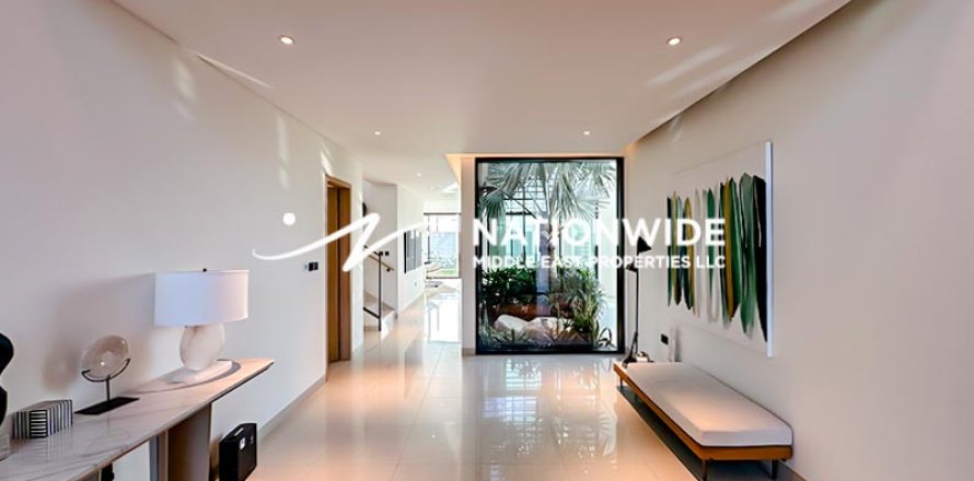 4 bedrooms Villa in Binh Duong, Vietnam No. 86444