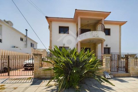 4 bedrooms House in Kiti, Cyprus No. 83515 16