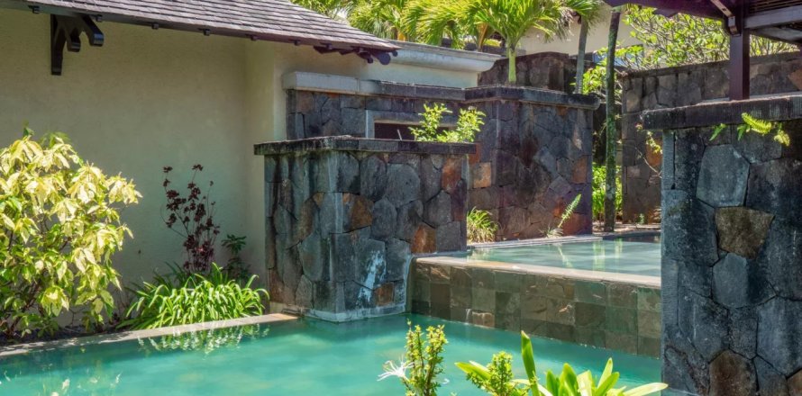 5 bedrooms Villa in Bel Ombre, Mauritius No. 117879