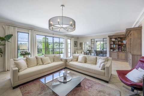 5 bedrooms Villa in Mougins, France No. 99308 7