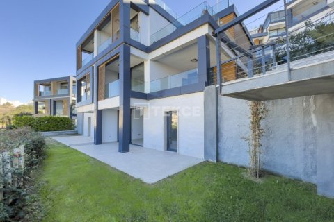 3 bedrooms Apartment in Phi Dien, Vietnam No. 11823 2