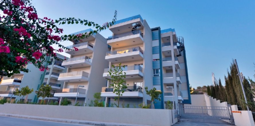 4 bedrooms Apartment in Limassol, Cyprus No. 105802