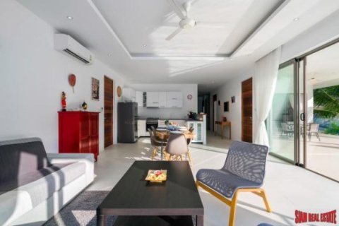 6 bedrooms Villa on the Chaweng Beach, Thailand No. 97079 11