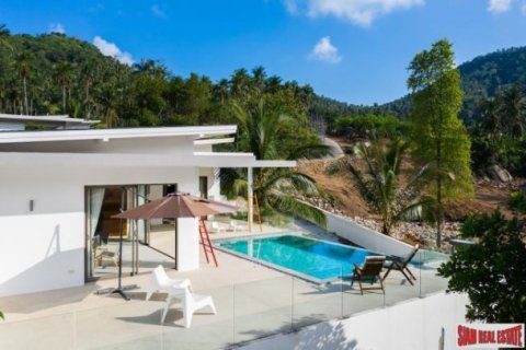 6 bedrooms Villa on the Chaweng Beach, Thailand No. 97079 15