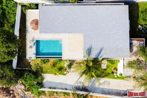 6 bedrooms Villa on the Chaweng Beach, Thailand No. 97079 2
