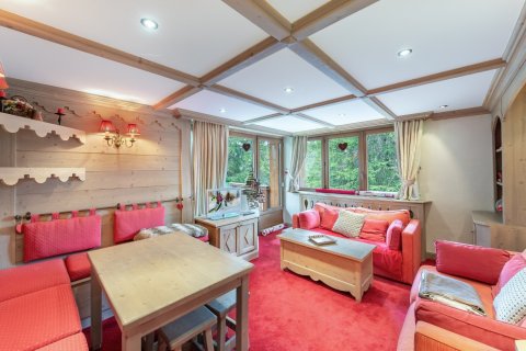 2 bedrooms Apartment in Courchevel, France No. 99726 2