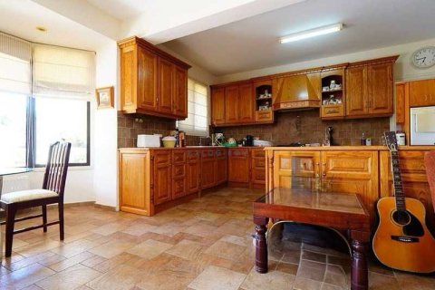 4 dormitorios House en Larnaca, Cyprus No. 65424 3