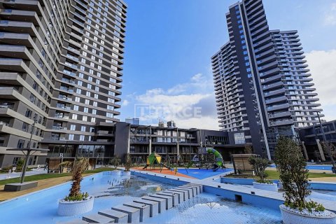 3 bedrooms Apartment in Ho Chi Minh, Vietnam No. 14909 8