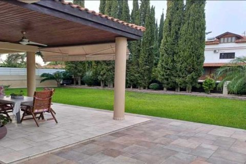 4 bedrooms House in Aradippou, Cyprus No. 101287 2