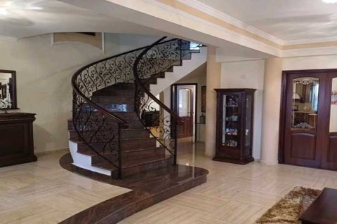 4 bedrooms House in Aradippou, Cyprus No. 101287 6