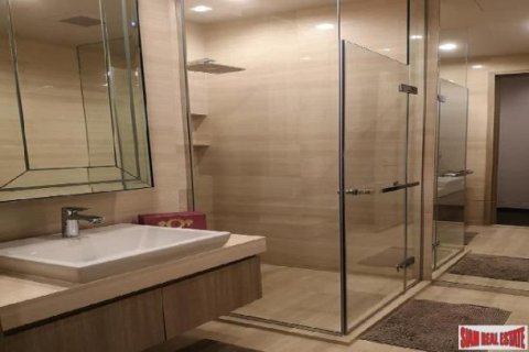 2 bedrooms Apartment in Bangkok, Thailand No. 96316 2