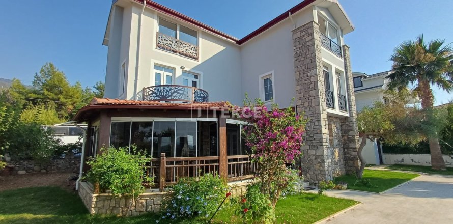 6 chambres Villa à Fethiye, Turkey No. 128017
