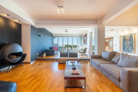 6 bedrooms Villa in Limassol, Cyprus No. 101253 15