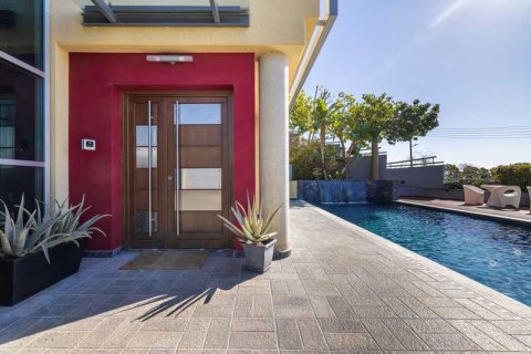 6 bedrooms Villa in Limassol, Cyprus No. 101253 6