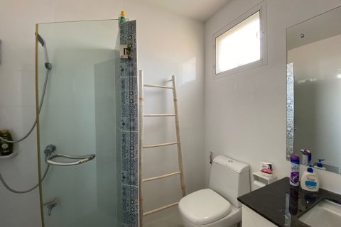 4 bedrooms House in Chiang Mai, Thailand No. 98185 6