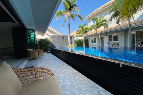 4 bedrooms House in Chiang Mai, Thailand No. 98185 21