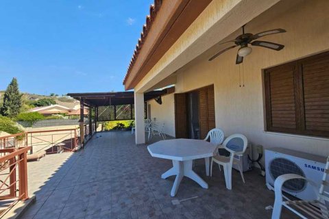 3 bedrooms House in Parekklisia, Cyprus No. 62705 7