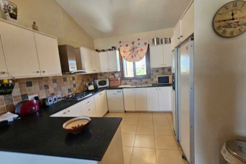 3 bedrooms House in Parekklisia, Cyprus No. 62705 5